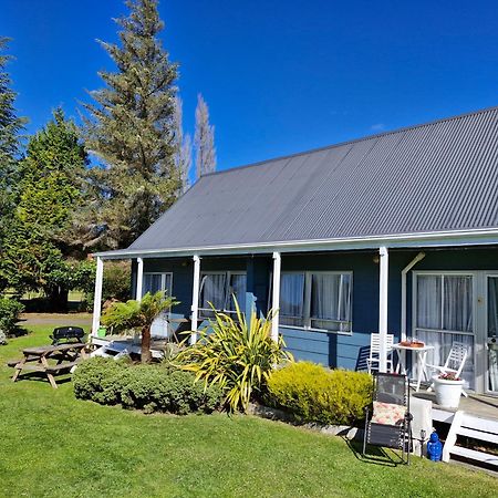 Tokaanu Lodge Motel ตูรางี ภายนอก รูปภาพ